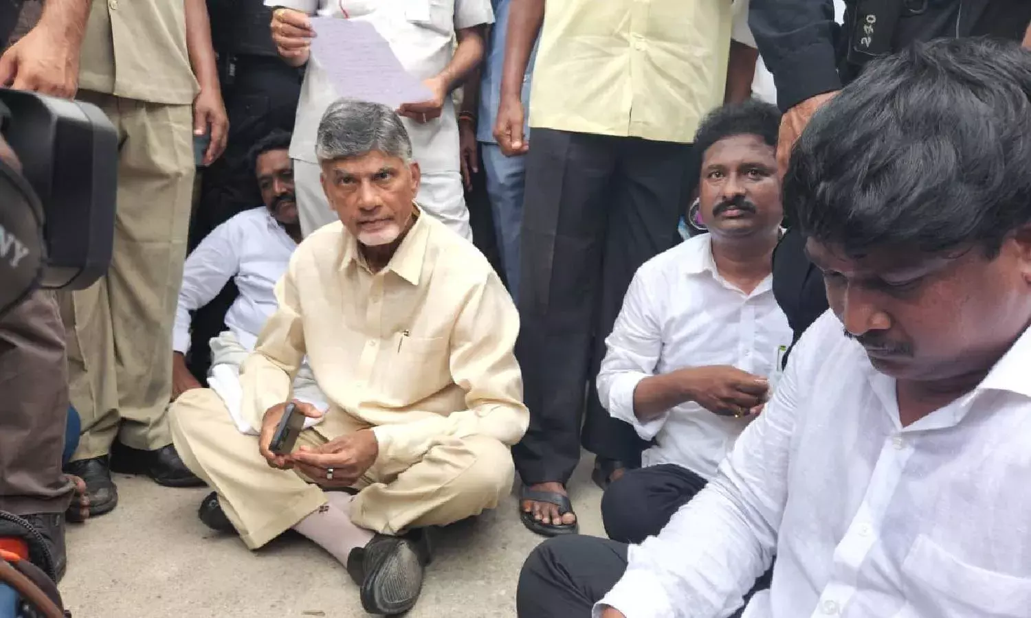 Black day in history of Kuppam: Naidu furious over Anna canteen attack