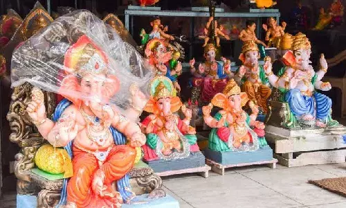 Ganesh Chathurthi: PoP idols flood Andhra markets despite ban