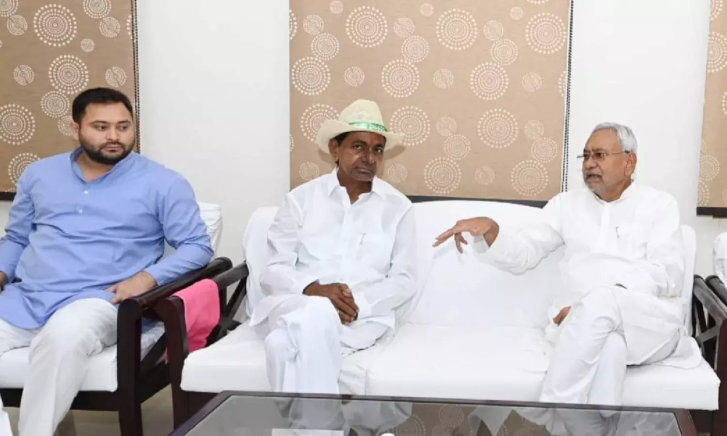 BJP Mukt Bharat: With Bihar CM in tow, KCR calls for grand alliance to defeat Modi in 2024