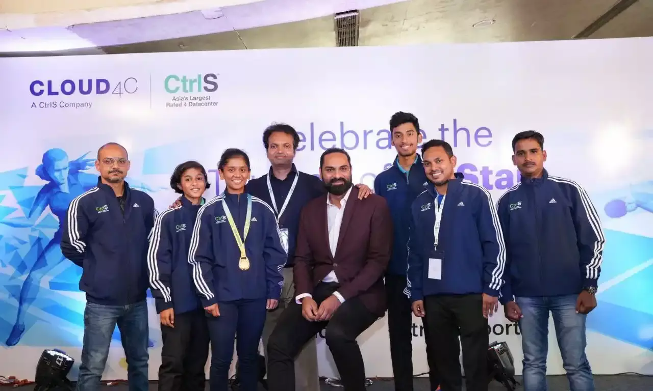 Hyderabad: CtrlS felicitates CWG gold medalist Sreeja, coach Somnath