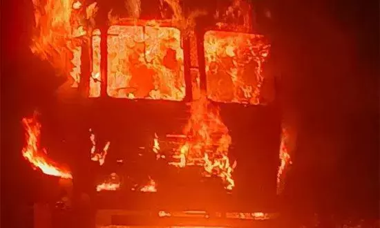 Lorry with 306 cylinders explodes on Daddawada-Gundreddipalli highway; no casualties