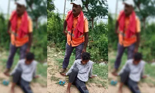 17YO hit by train while trying to shoot Instagram reel in Warangal