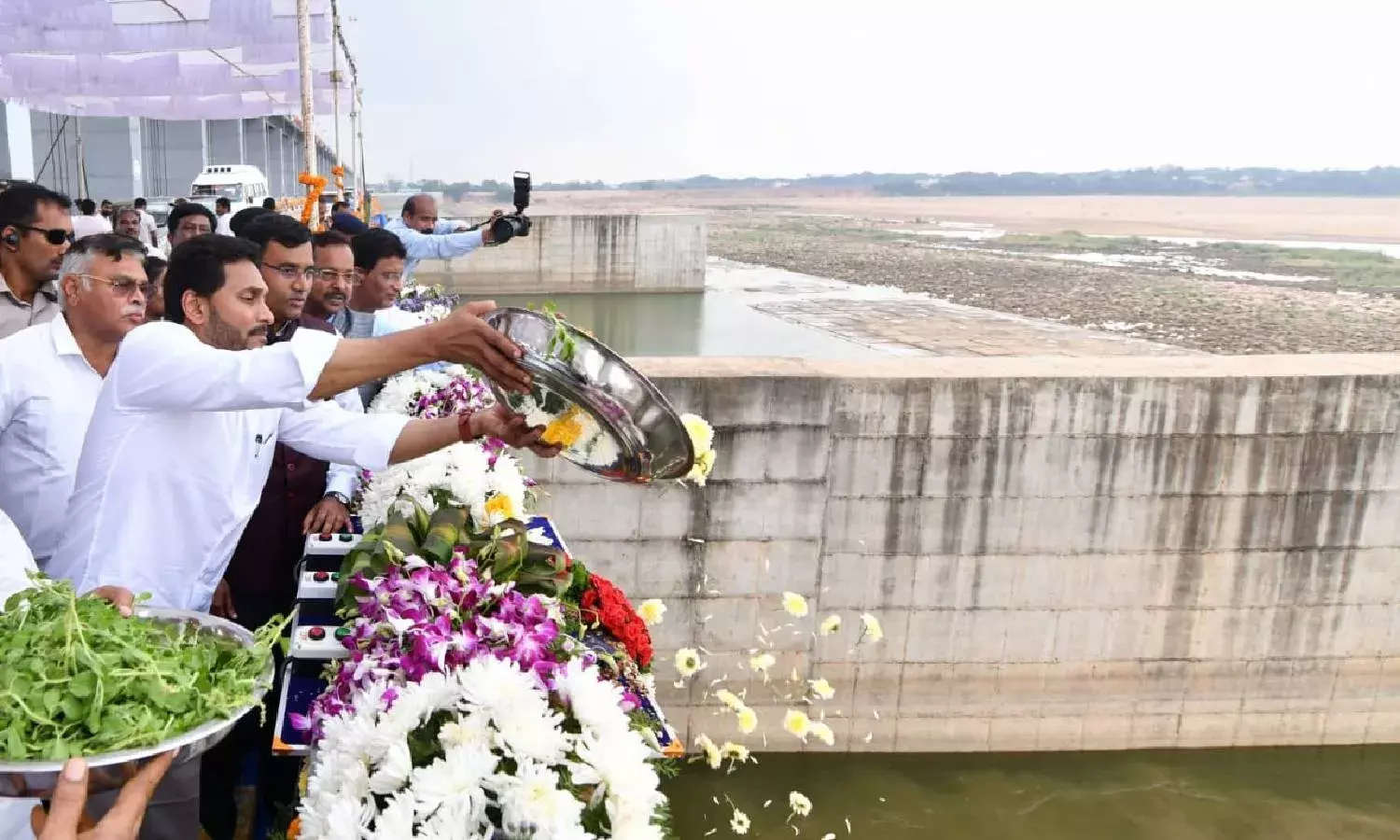 AP to complete 26 irrigation projects on priority basis