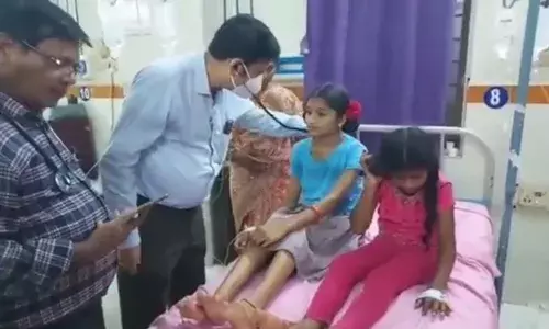 Wardhannapet: 34 Tribal Girls Ashram students taken ill; food poisoning suspected