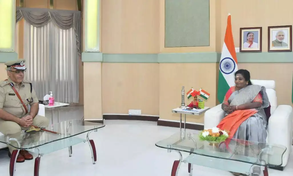 Gratitude: IPS officer surprises Telangana Governor, who saved his life mid-air