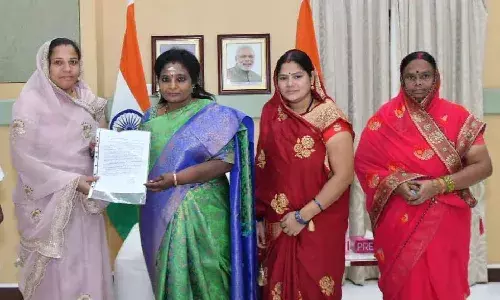 BJP MLA Raja Singhs wife appeals to TS Guv to quash PD Act against her husband