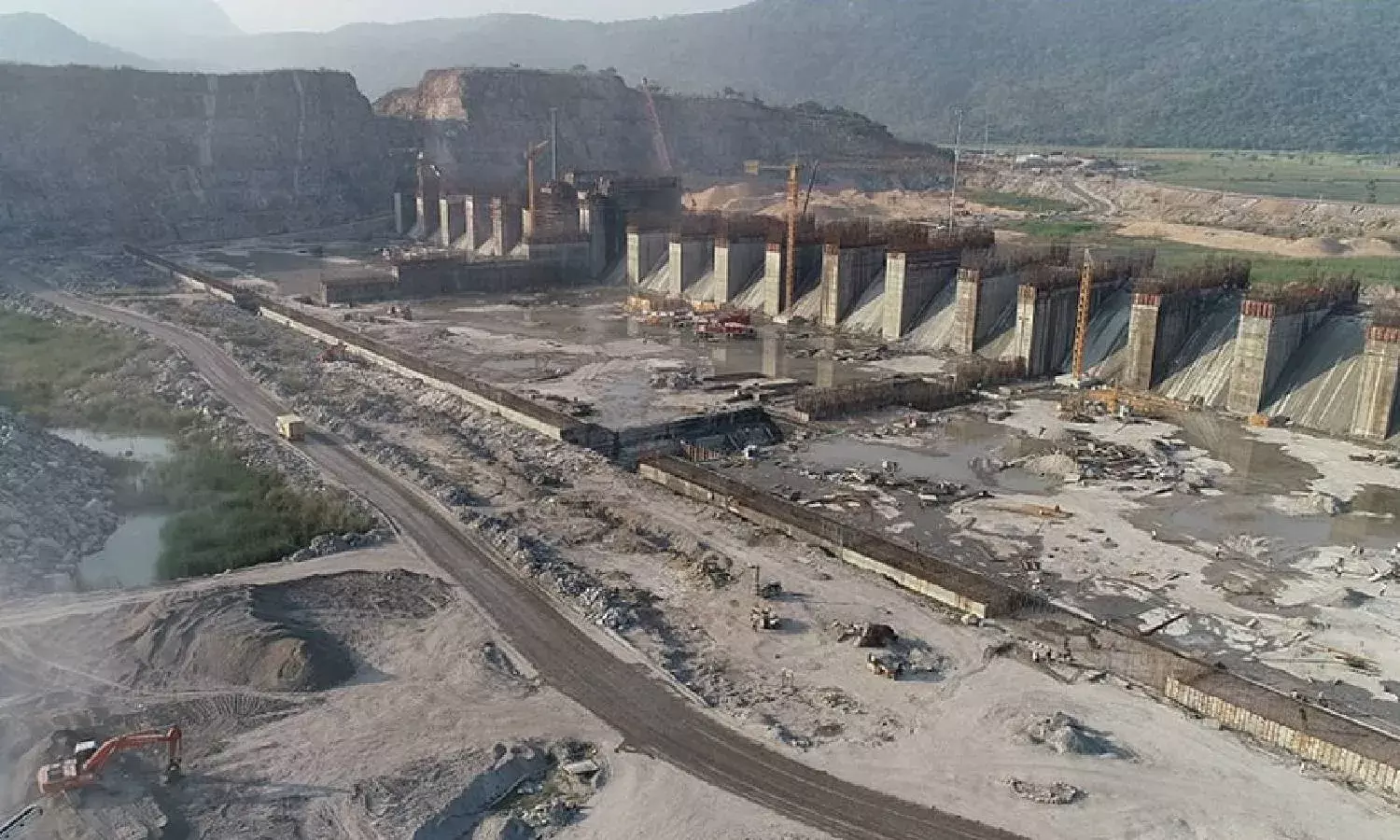 State trying to rectify the mistakes of the TDP government on Polavaram: Jagan