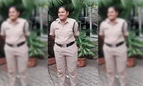 We thought she died, but we could save her: Constable Naveenas CPR saves woman at Gymkhana stampede