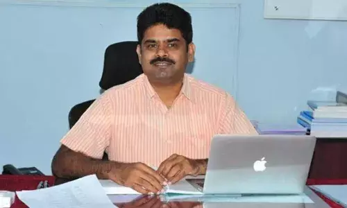 GHMC commissioner appears before HC; court asks why 10-yr delay in filing counter