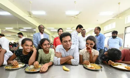KTR@IIIT Basar: Minister opens new mess; avoids talk of food poisoning incidents