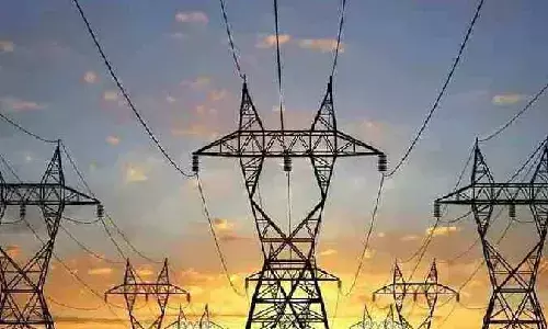 Rs 6800 Cr power dues: TS HC restrains Centre, Andhra from taking action