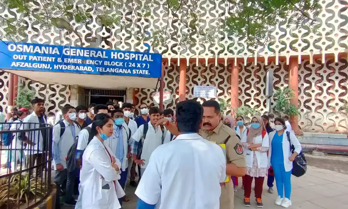 OGH junior doctors seek better protection after doc abused by patients kin