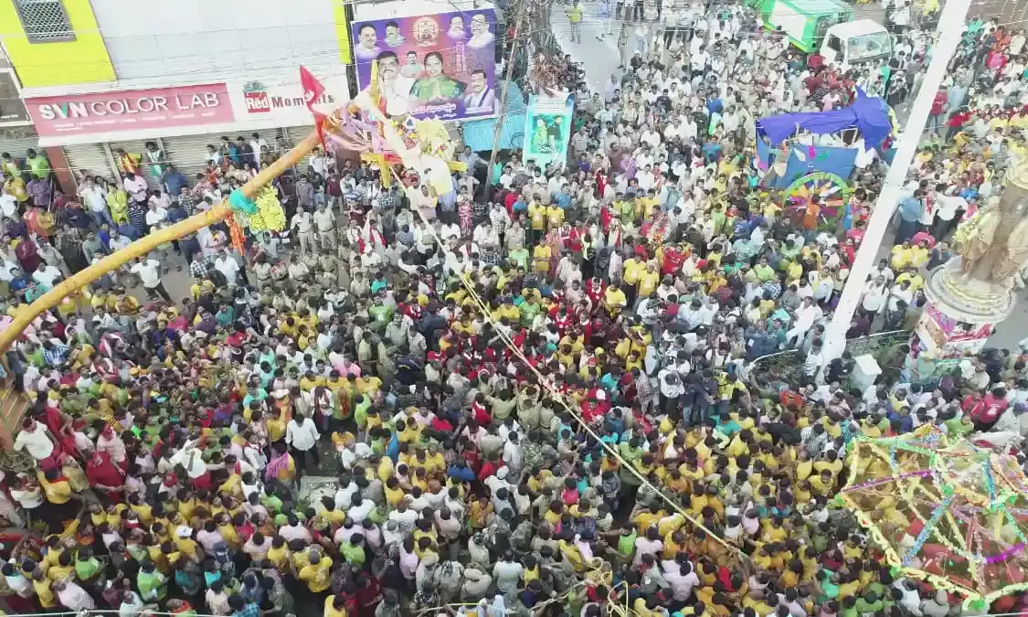 Sirimanotsavam: Lakhs of devotes throng Vizianagaram to celebrate festival post-Covid