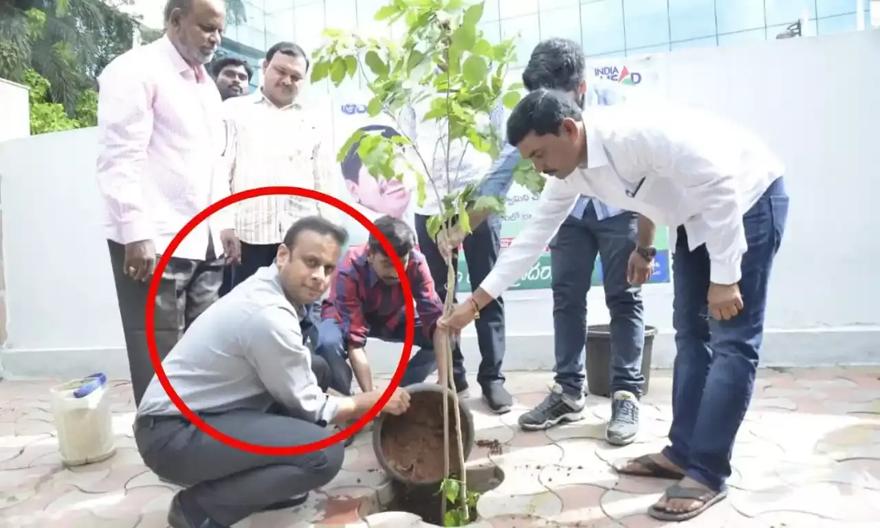 Why is Telugu daily Andhra Prabha, India Ahead channel MD Goutham Mootha under ED lens