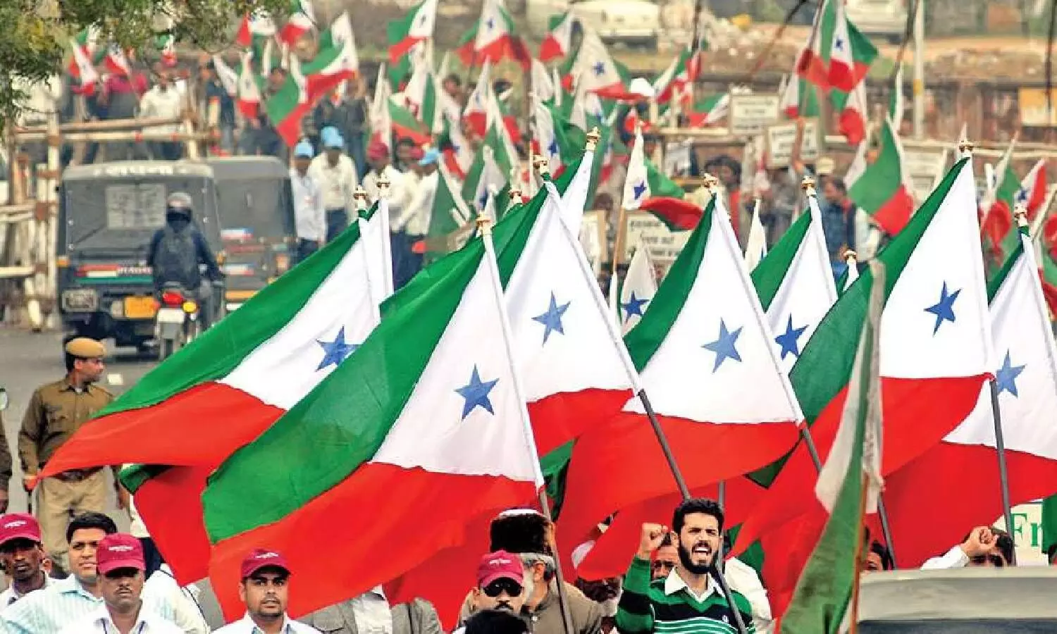 Intelligence inputs about PFI attacks: Telangana police alert all commissioners Intelligence inputs about PFI attacks: Telangana police alert all commissioners