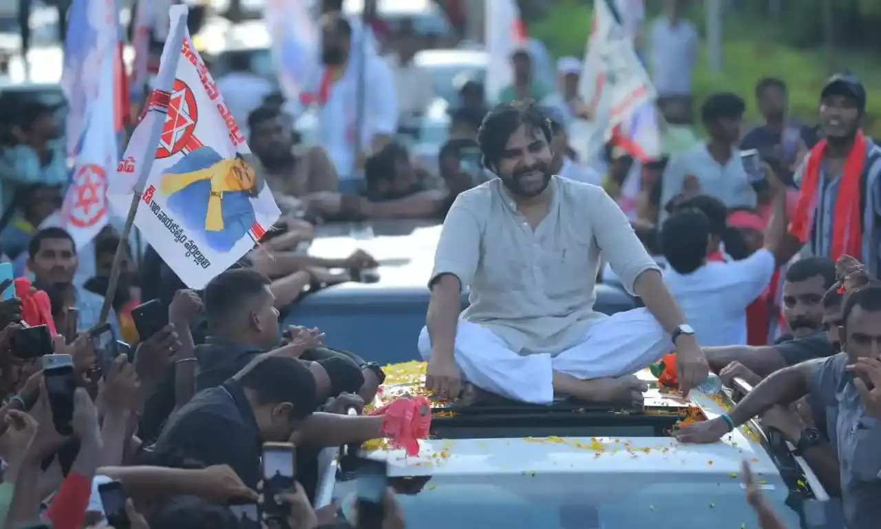 Pawan Kalyans Vizag tour hits hurdles, 100 Jana Sena supporters arrested