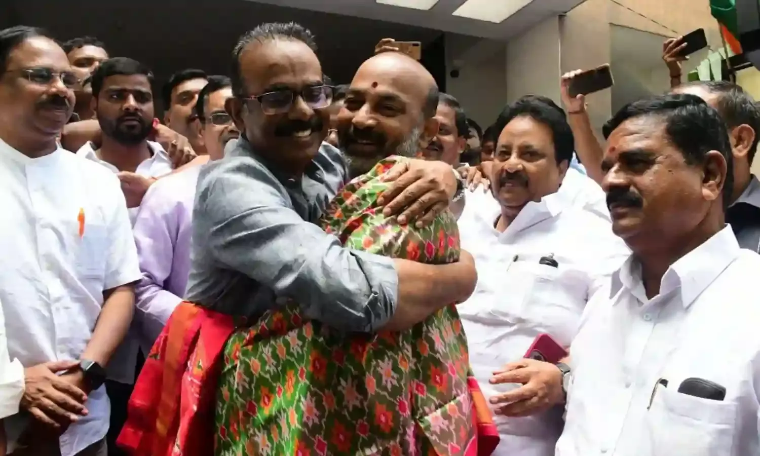 Its official: Ex-TRS MP Boora Narsaiah Goud to join BJP on 20th October