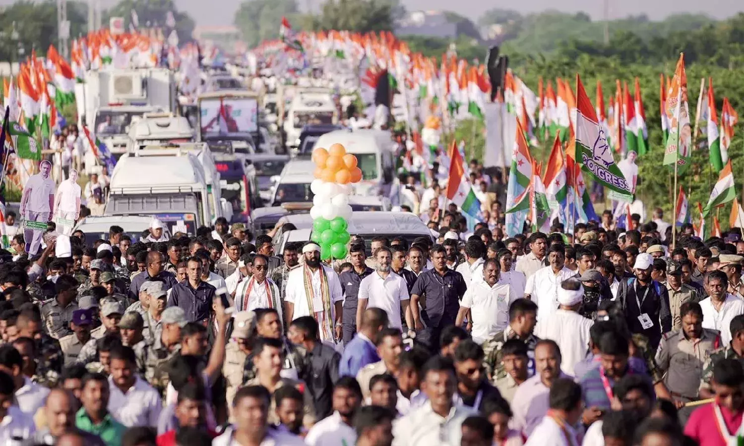 Bharat Jodo Yatra: Congress leader Rahul Gandhi enters Andhra