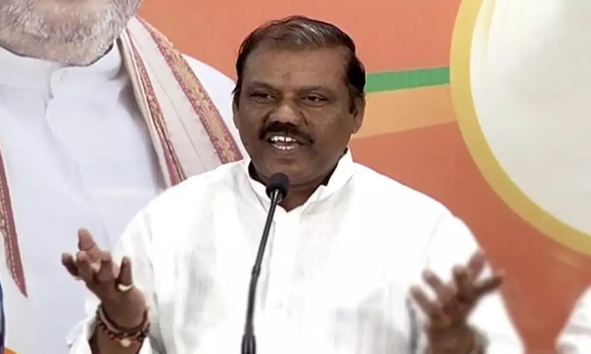 TS BJP moves HC, wants CBI probe into alleged poaching of TRS MLAs