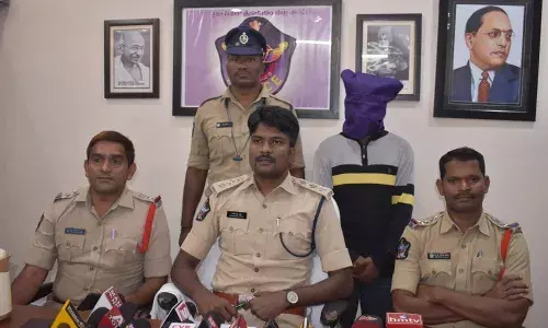 Srikakulam shocker: Teenager slits mans throat for not repaying Rs 45k loan