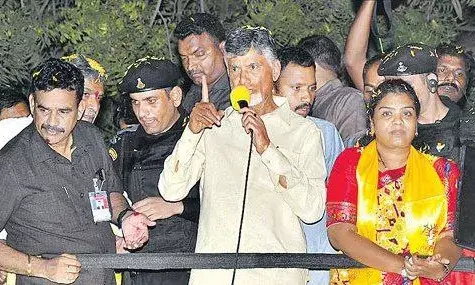 Nandigama: Tension after stones were hurled at Chandrababus road show; CSO injured