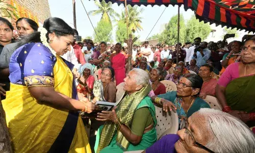 TS Guv visits Bhairanpally village, pays tributes to martyrs of Liberation Movement