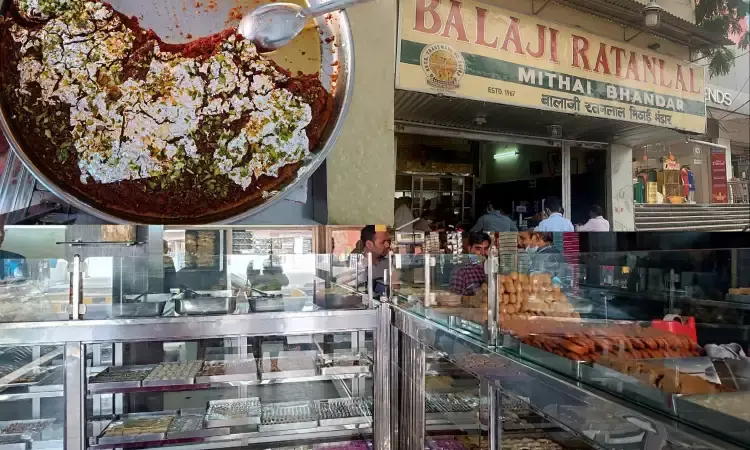 This winter, taste the perfect gajar halwa at this 55-yr-old Kachiguda sweet shop