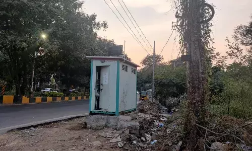 Ground Report: Gachibowlis DLF Food Street caters to the citys midnight cravings but has only one public toilet
