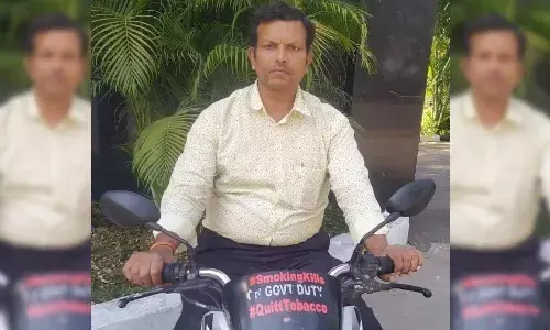 Kuchh paana hain toh kuch dena hain: How this TS dy. tehsildar is getting people to quit tobacco