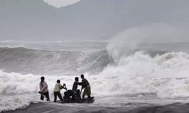 Brace up for rainfall in Coastal Andhra; fishermen advised not to venture into sea