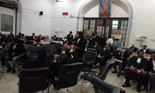 Justice Reddy transfer: HC Lawyers abstain from work; judges adjourn cases