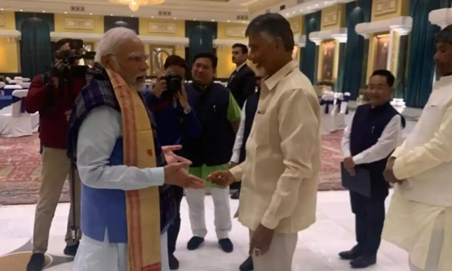 India has a strong youth power, give them opportunities:  Naidu at all-party meet on G-20