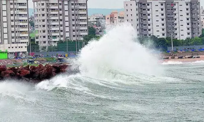 Orange alert: Andhra parts to receive heavy rainfall; Cyclone Mandous set to make landfall