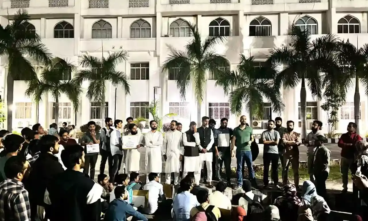 Scrapping MANF an attack on access to education of minorities, say Hyd students