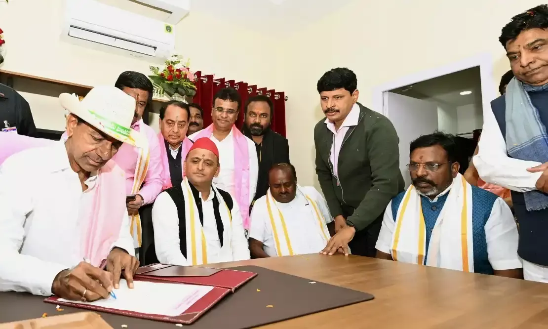 BRS debuts in Delhi: KCR inaugurates national office; former UP CM, others attend