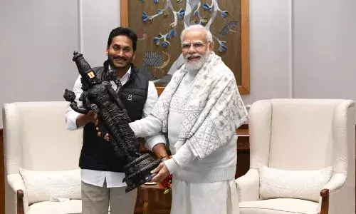 Polavaram  arrears to 77k tonne rice: Jagan meets PM Modi, submits wish list