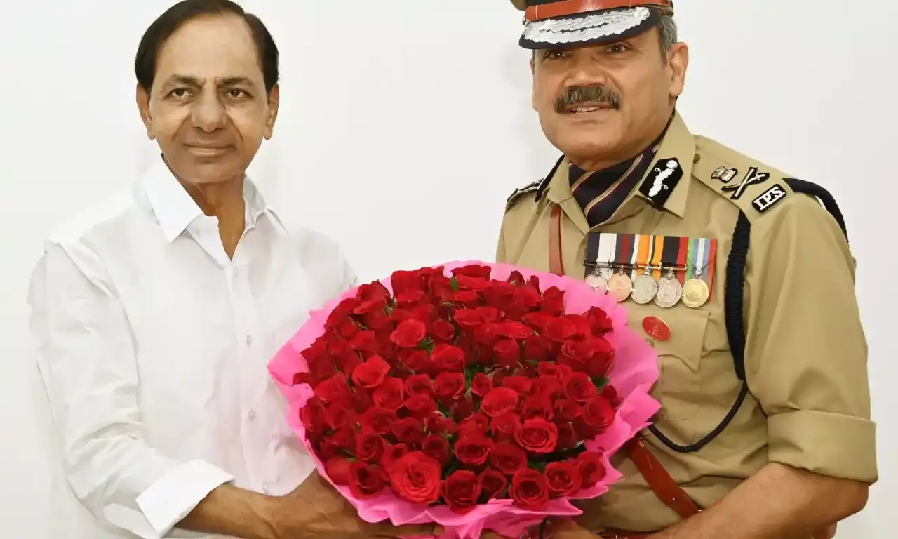 Anjani Kumar takes over as Telangana DGP