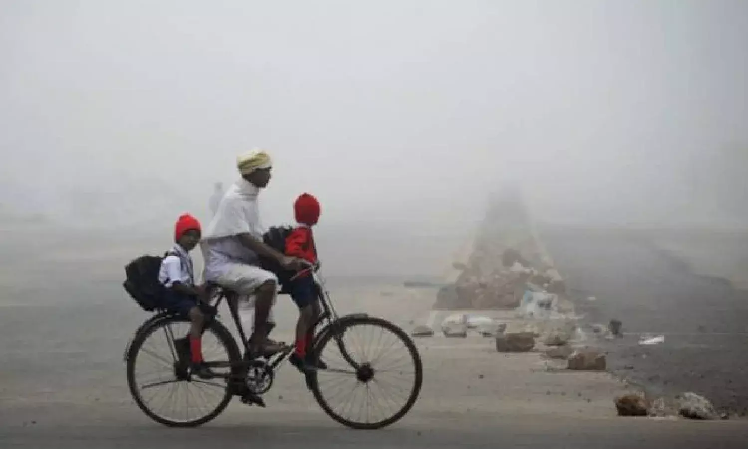 Andhras Kashmir: Temperature drops to 10 degree C in tropical Rayalaseema