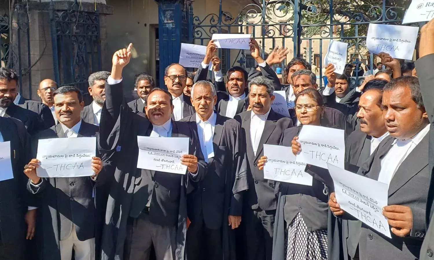 Concerned over attacks against lawyers, TS advocates protest in front of High Court