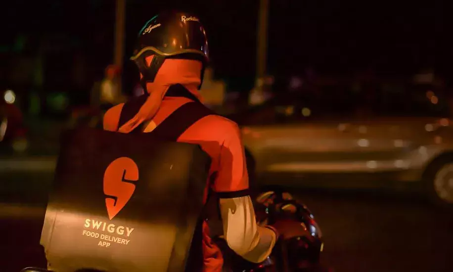 Hyderabad: Swiggy delivery boy jumps off third floor to escape dog attack; injured