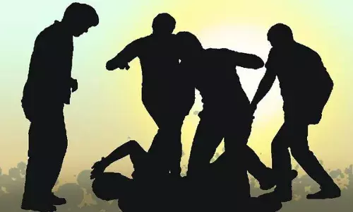 Daylight murder in Hyderabadās Kulsumpura: Man attacked with knives, machete