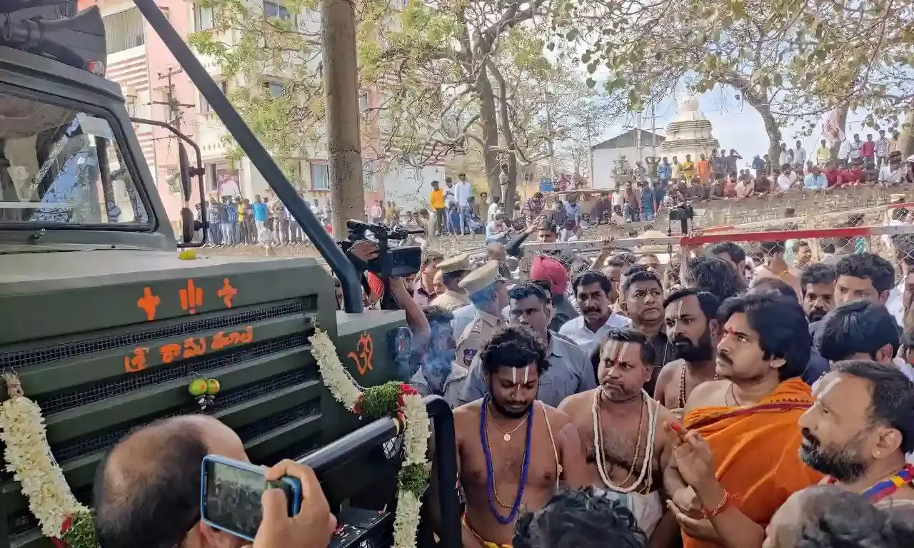 Jana Sena will contest in 7–14 constituencies in TS, alliances welcome: Pawan Kalyan