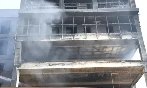 Deccan Inferno: Remains of unidentified man found, searches continue