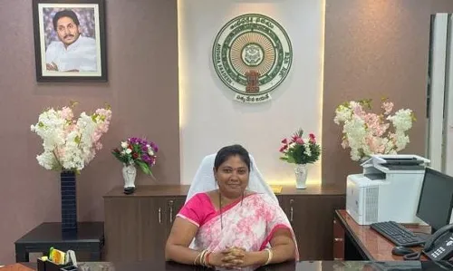 Bengaluru: Police bust fake currency racket; YSRCP leader Rajani among 2 held