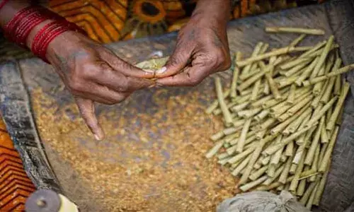 Haath Se Haath Jodo : TS Congress promises all support to Beedi workers