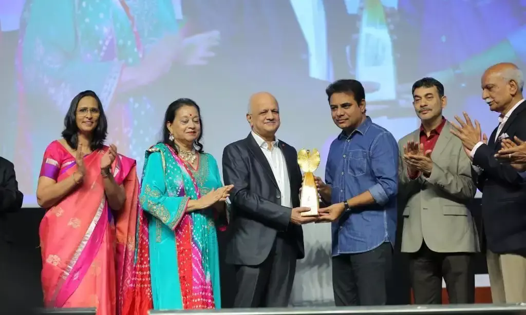 Former Nasscom chief R Chandrasekhar gets HYSEA Lifetime Achievement Award