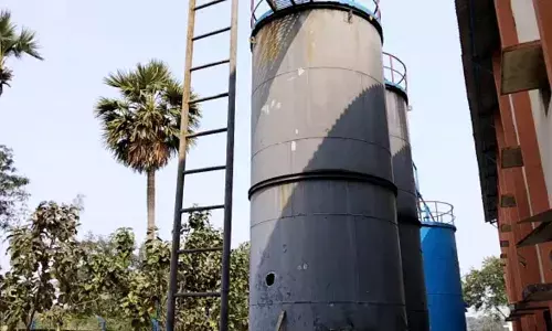 Kakinada: Poisonous gas leak at Ambati Subbanna Oil Factory claim 7  lives