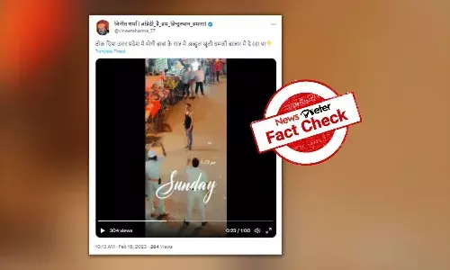 Video of cops open firing at man brandishing knife is from Karnataka, not UP