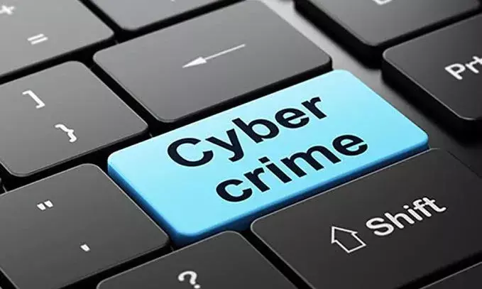 Cyber crook impersonates collector, dupes Anakapalle revenue officer of Rs 50K