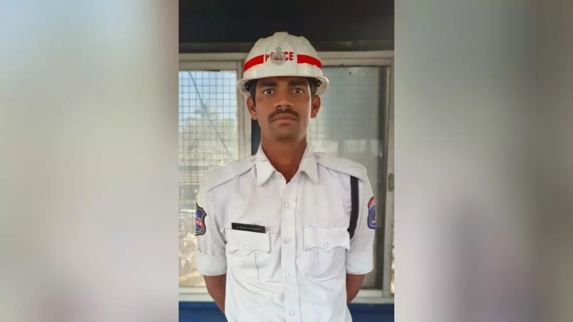 Traffic constable Raja Shekhar of Rajendranagar police station. 